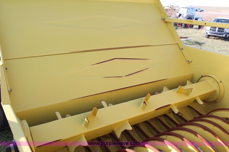 image for item H7922 Degelman Bale King 3000 bale processor