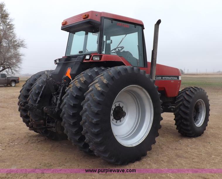 image for item I9246 1990 Case IH 7140 MFWD tractor