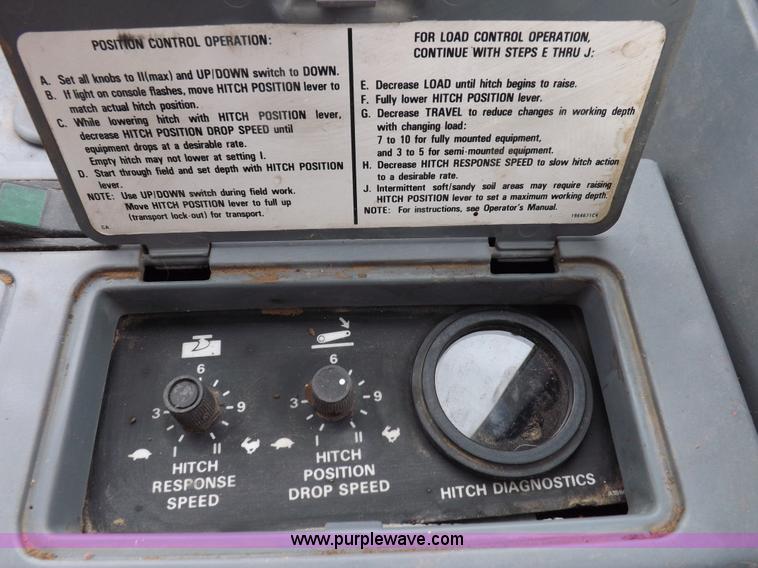 image for item I9246 1990 Case IH 7140 MFWD tractor