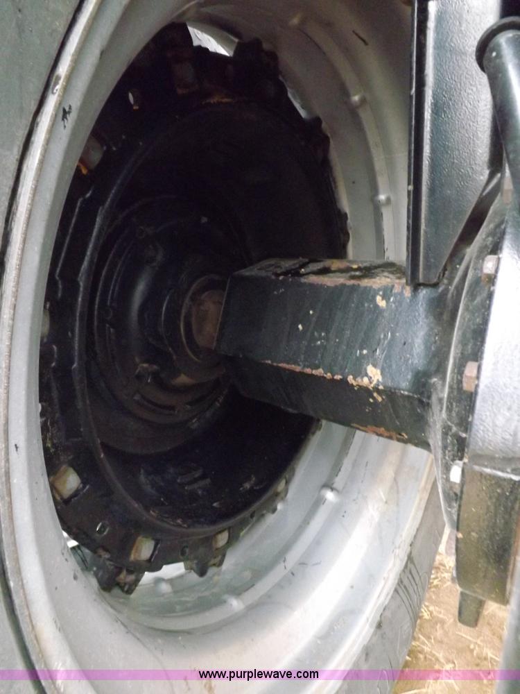 image for item I9246 1990 Case IH 7140 MFWD tractor