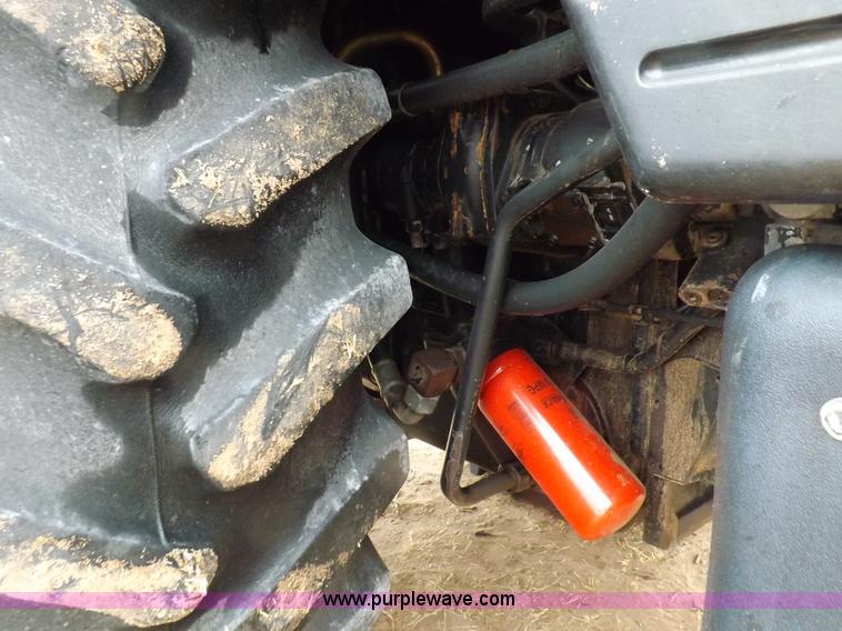 image for item I9246 1990 Case IH 7140 MFWD tractor