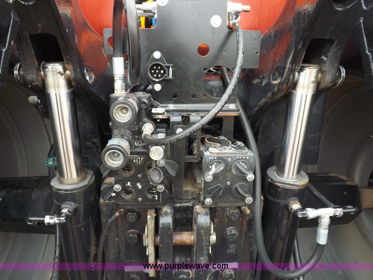 image for item I9247 2005 Case IH MX210 MFWD tractor