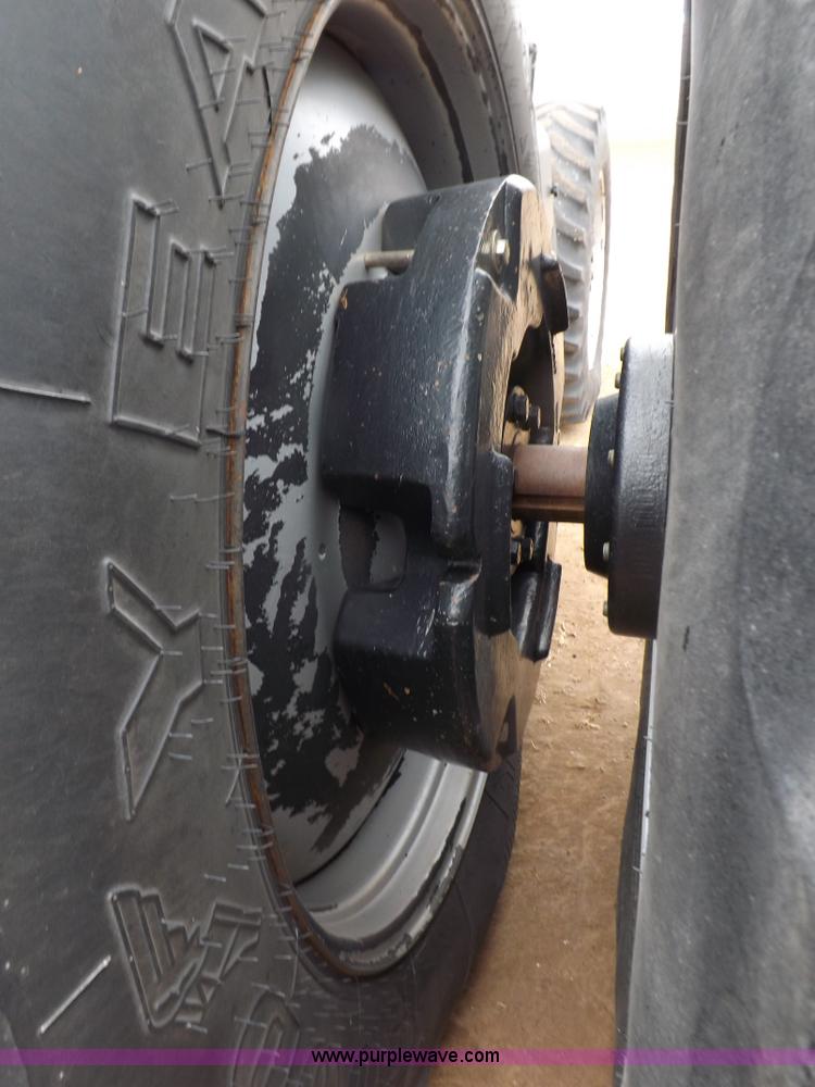 image for item I9247 2005 Case IH MX210 MFWD tractor