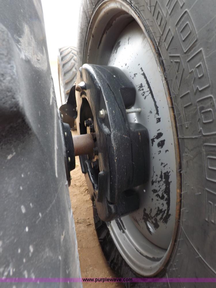 image for item I9247 2005 Case IH MX210 MFWD tractor