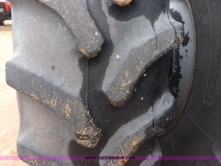 image for item I9247 2005 Case IH MX210 MFWD tractor