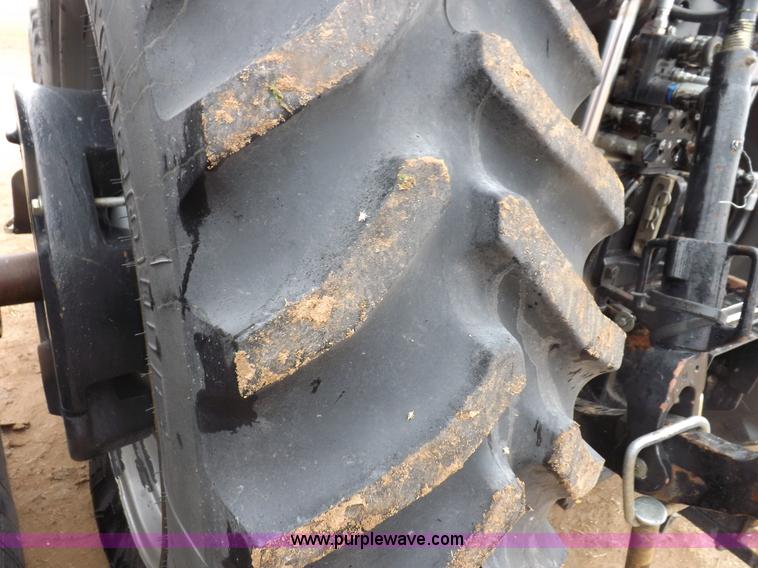 image for item I9247 2005 Case IH MX210 MFWD tractor