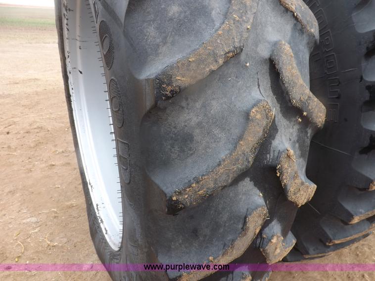 image for item I9247 2005 Case IH MX210 MFWD tractor