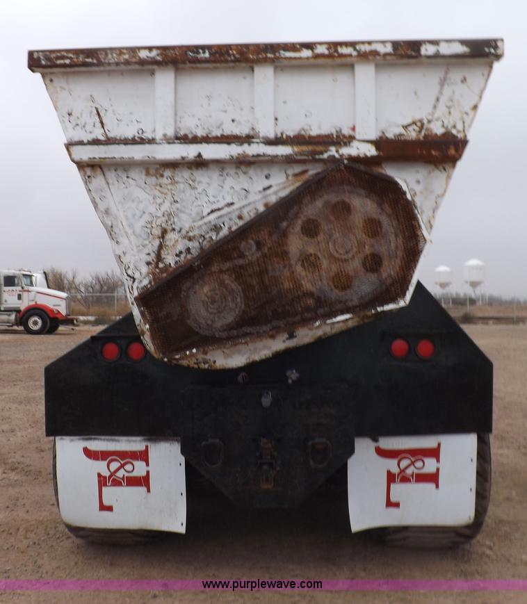 image for item I9248 1996 Kenworth T800 manure spreader truck