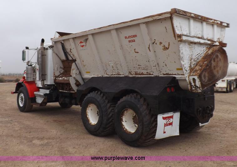 image for item I9248 1996 Kenworth T800 manure spreader truck