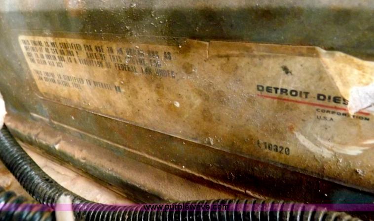 image for item I9248 1996 Kenworth T800 manure spreader truck