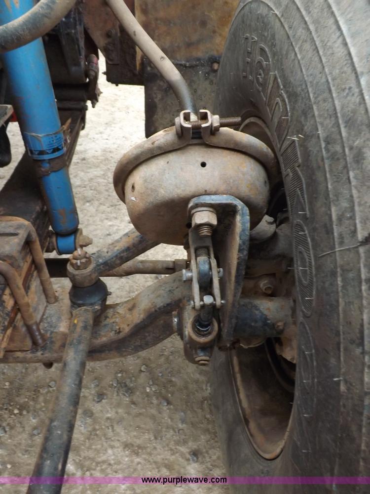 image for item I9248 1996 Kenworth T800 manure spreader truck