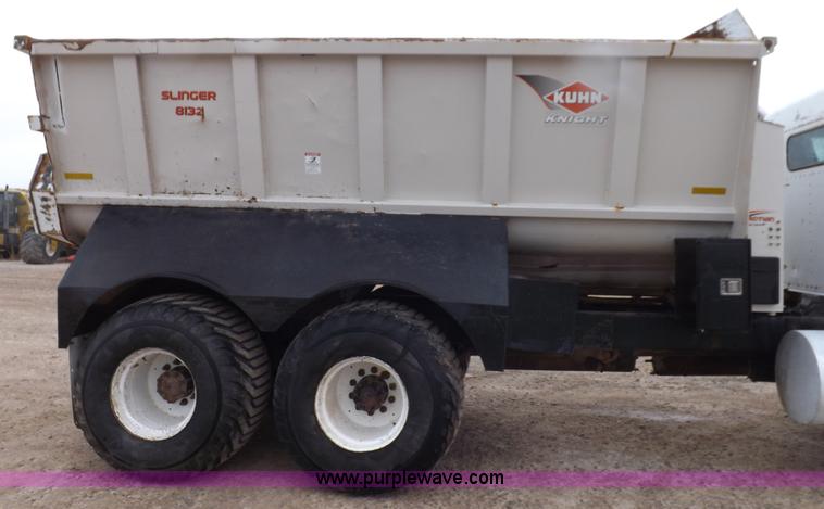 image for item I9248 1996 Kenworth T800 manure spreader truck