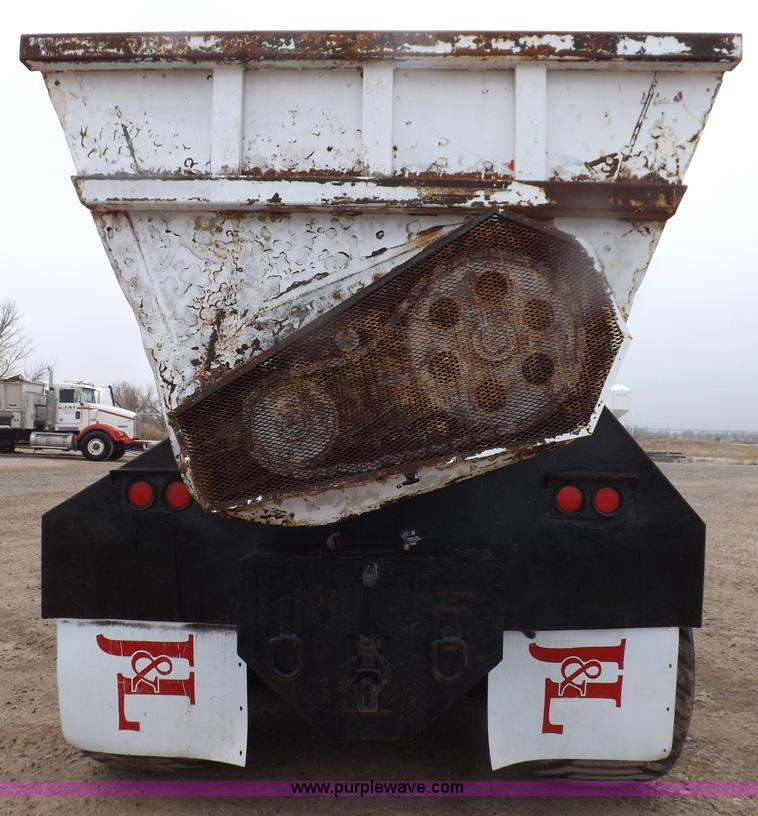 image for item I9248 1996 Kenworth T800 manure spreader truck