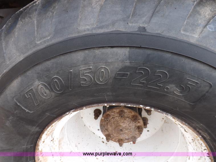 image for item I9248 1996 Kenworth T800 manure spreader truck