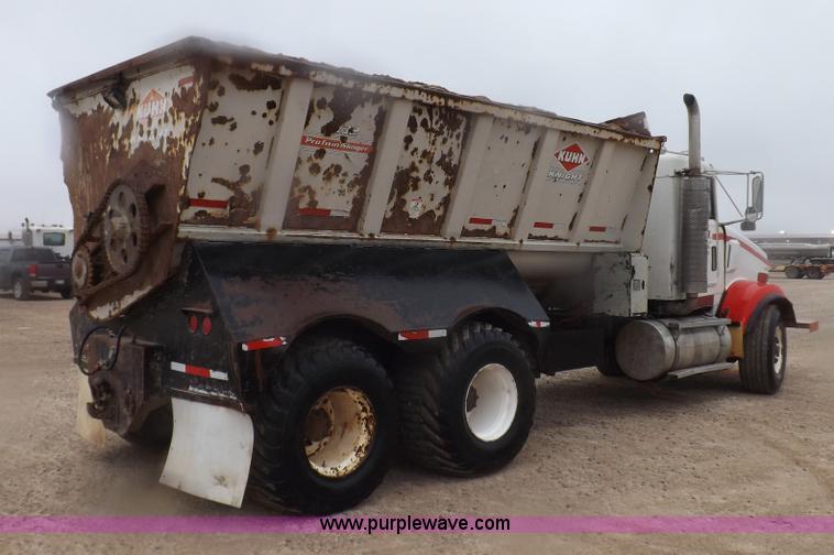 image for item I9249 1996 Kenworth T800B manure spreader truck