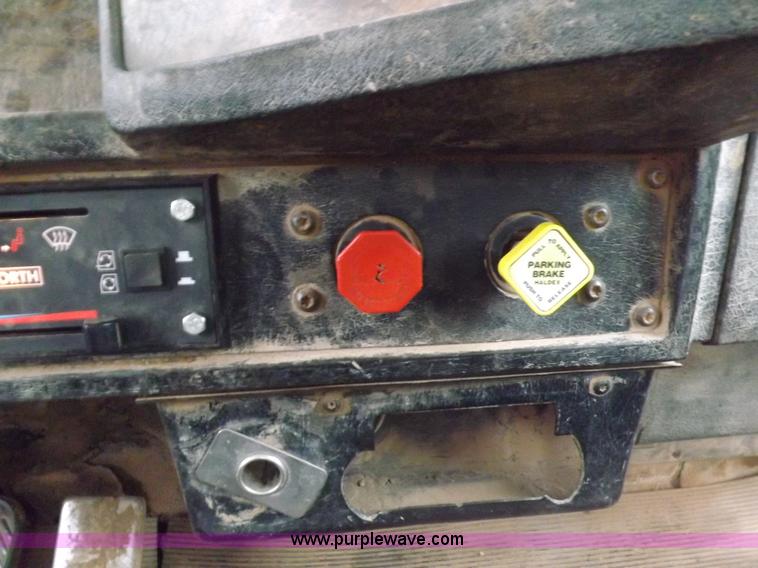 image for item I9249 1996 Kenworth T800B manure spreader truck