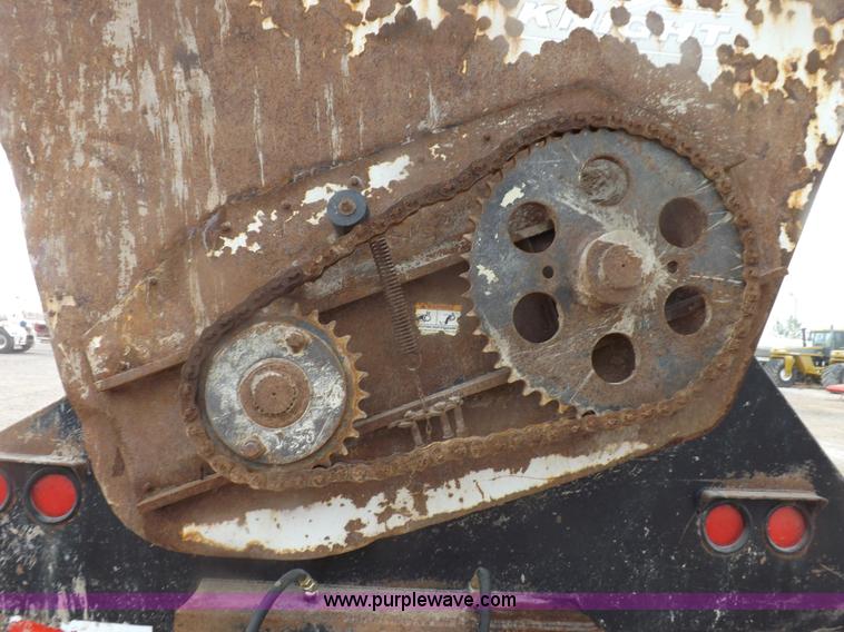 image for item I9249 1996 Kenworth T800B manure spreader truck