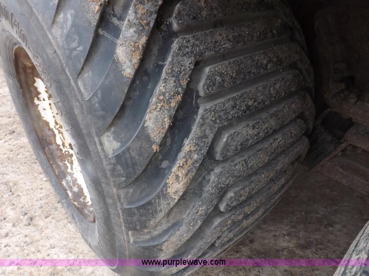 image for item I9249 1996 Kenworth T800B manure spreader truck