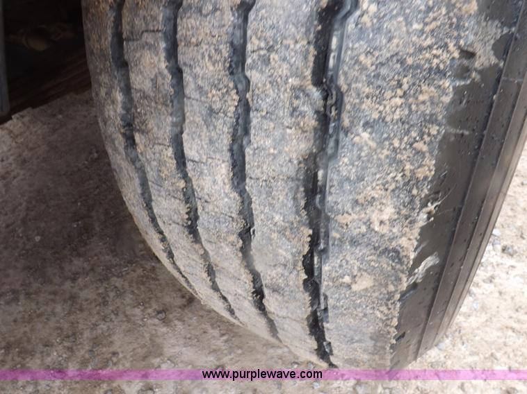 image for item I9249 1996 Kenworth T800B manure spreader truck