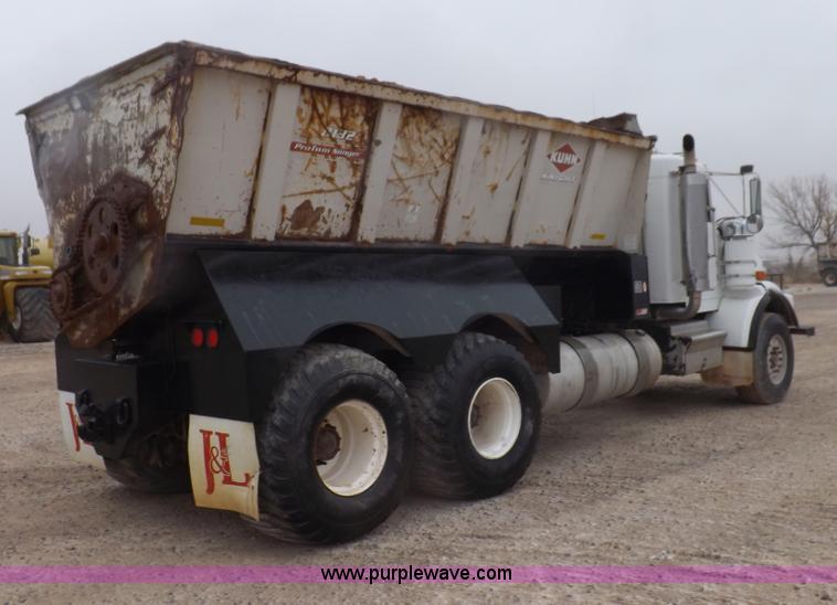 image for item I9250 1992 Kenworth T800 manure spreader truck