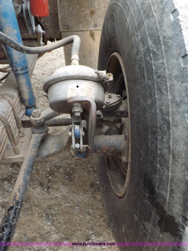 image for item I9250 1992 Kenworth T800 manure spreader truck