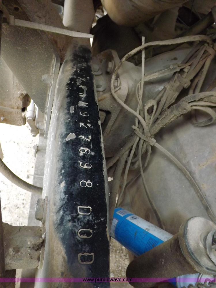 image for item I9250 1992 Kenworth T800 manure spreader truck