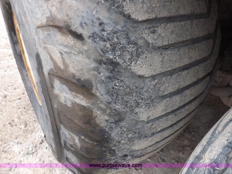 image for item I9250 1992 Kenworth T800 manure spreader truck