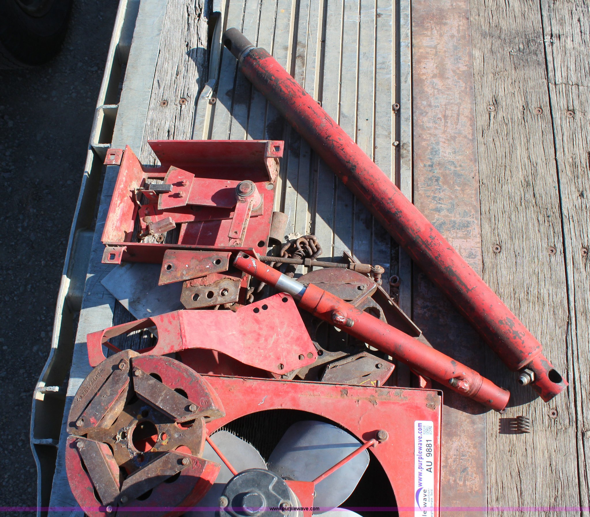 Assorted MasseyFerguson parts in Wakarusa, KS Item AU9881 sold Purple Wave