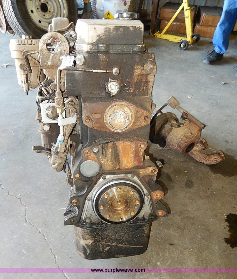 image for item AP9799 2002 Cummins ISB 5.9L diesel engine