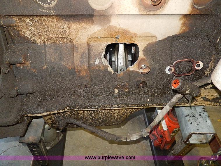 image for item AP9800 1996 Cummins 5.9L diesel engine