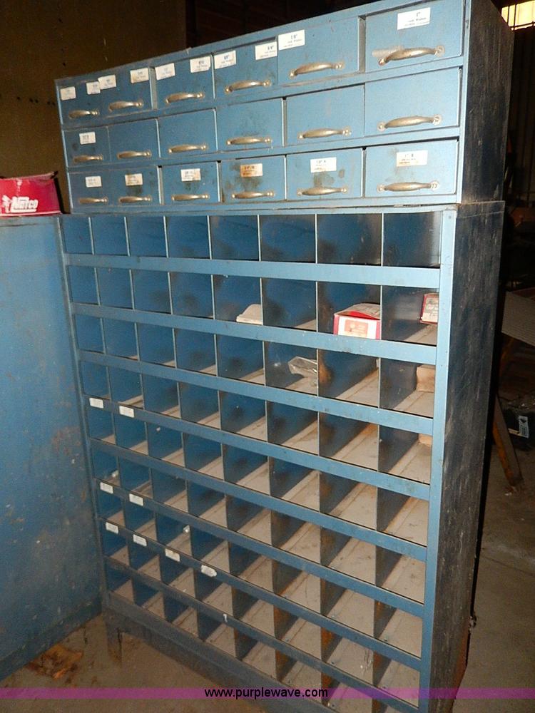 image for item AP9854 Assorted tools