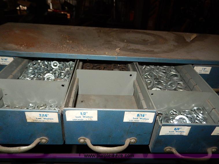 image for item AP9854 Assorted tools