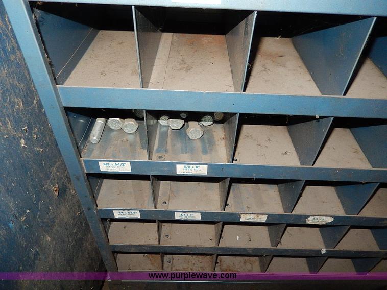 image for item AP9854 Assorted tools