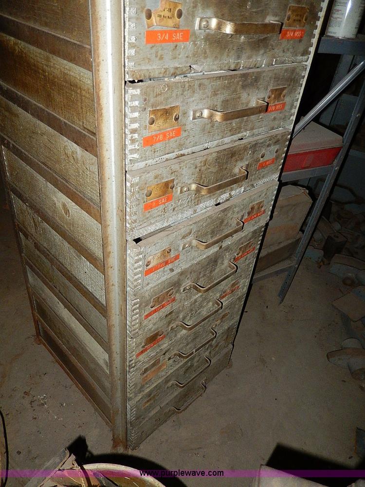 image for item AP9854 Assorted tools