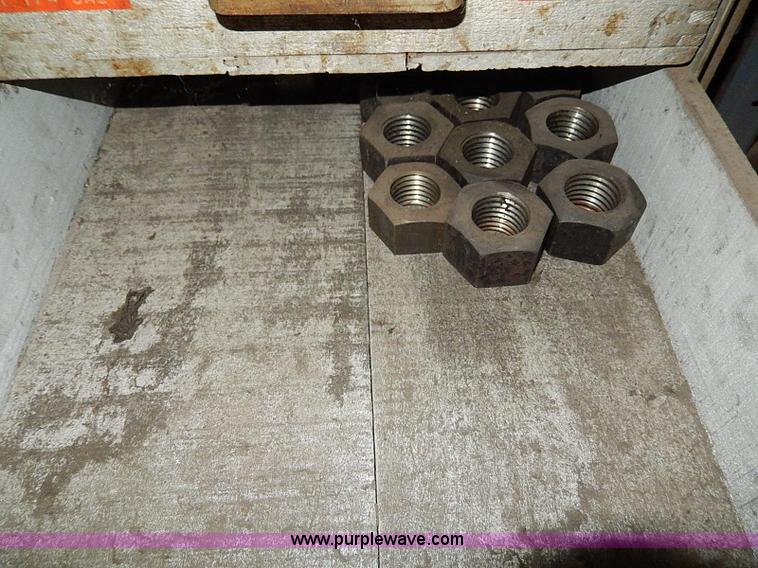 image for item AP9854 Assorted tools