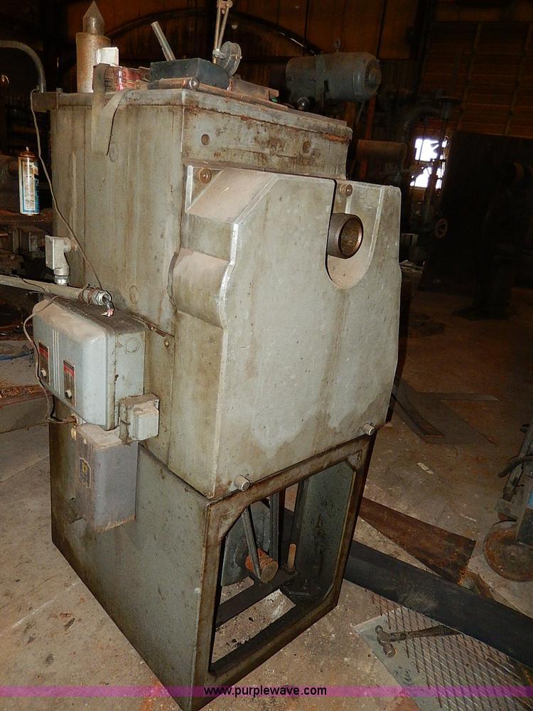 image for item AP9881 South Bend Turn-nado lathe