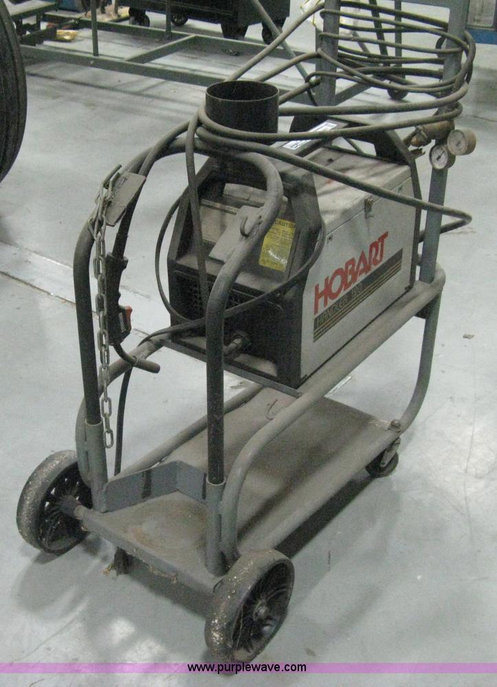 Hobart Handler 120 welder in Hesston, KS Item AX9561 sold Purple Wave