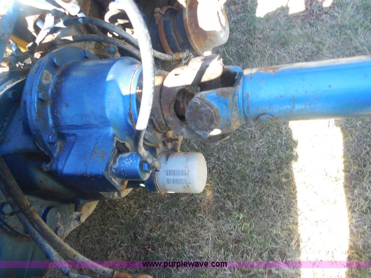 image for item F3241 1988 Peterbilt 377 semi truck