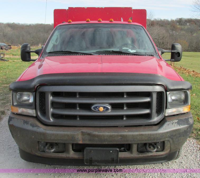 image for item F5425 2002 Ford F350 Super Duty XL utility truck