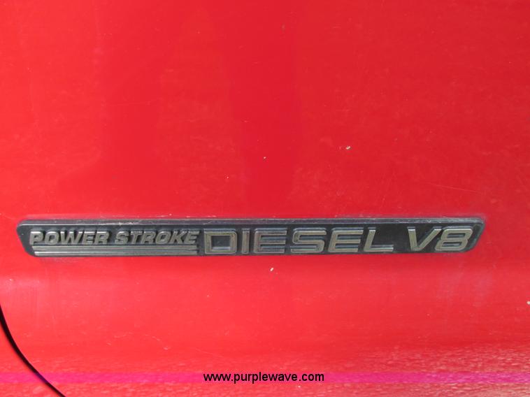 image for item F5425 2002 Ford F350 Super Duty XL utility truck