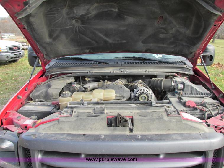 image for item F5425 2002 Ford F350 Super Duty XL utility truck