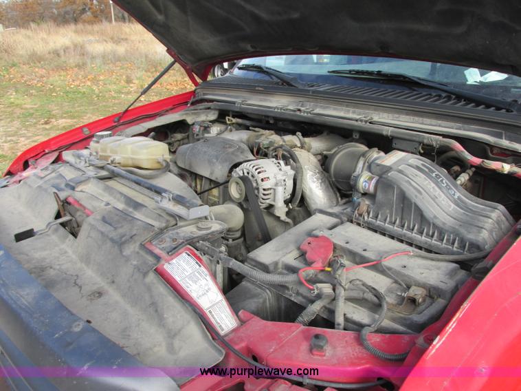 image for item F5425 2002 Ford F350 Super Duty XL utility truck