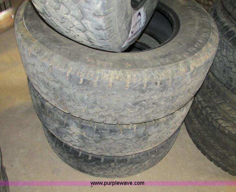 image for item F5450 (4) BF Goodrich Rugged Trail T/A LT 245/75R17 tires