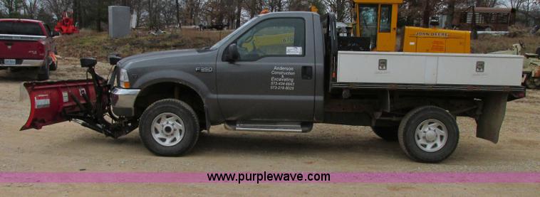 image for item F5454 2002 Ford F350 Super Duty XL flatbed truck