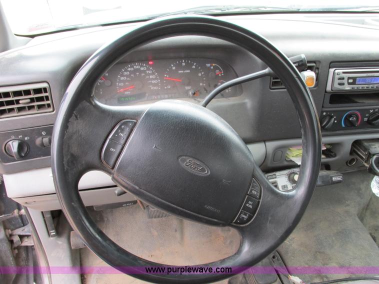 image for item F5454 2002 Ford F350 Super Duty XL flatbed truck