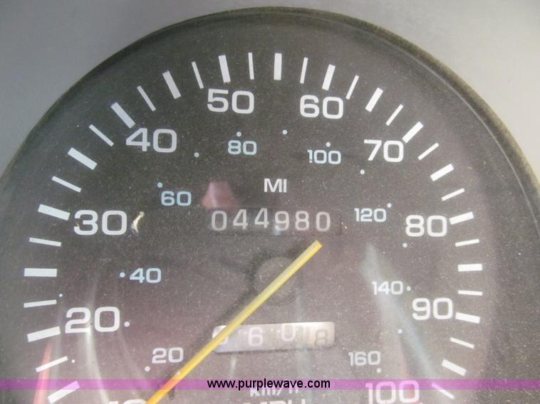 image for item F7194 1997 Dodge Ram Van 1500 cargo van