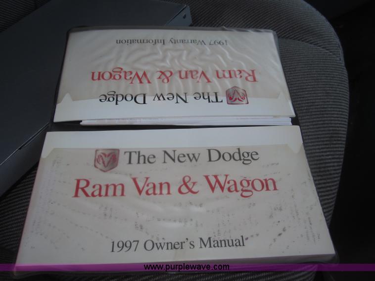 image for item F7194 1997 Dodge Ram Van 1500 cargo van