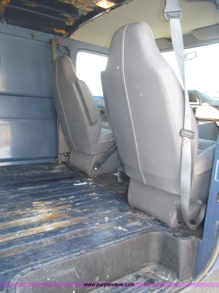 image for item F7194 1997 Dodge Ram Van 1500 cargo van