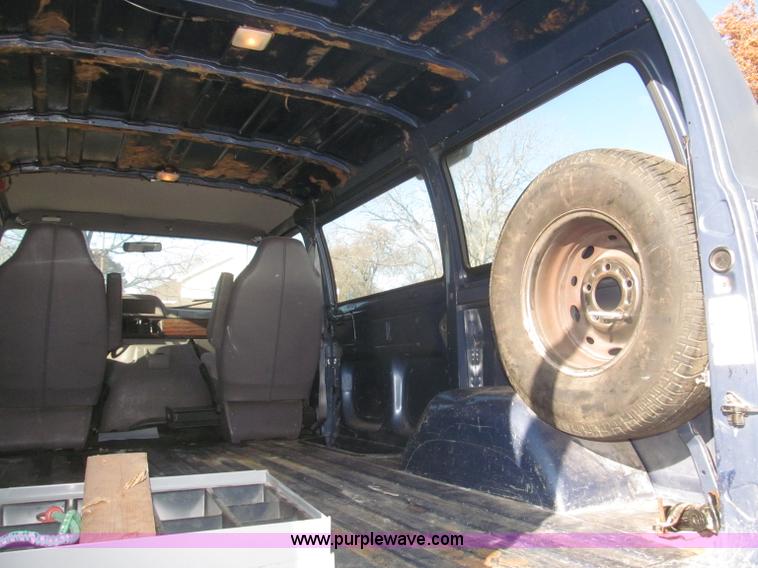 image for item F7194 1997 Dodge Ram Van 1500 cargo van