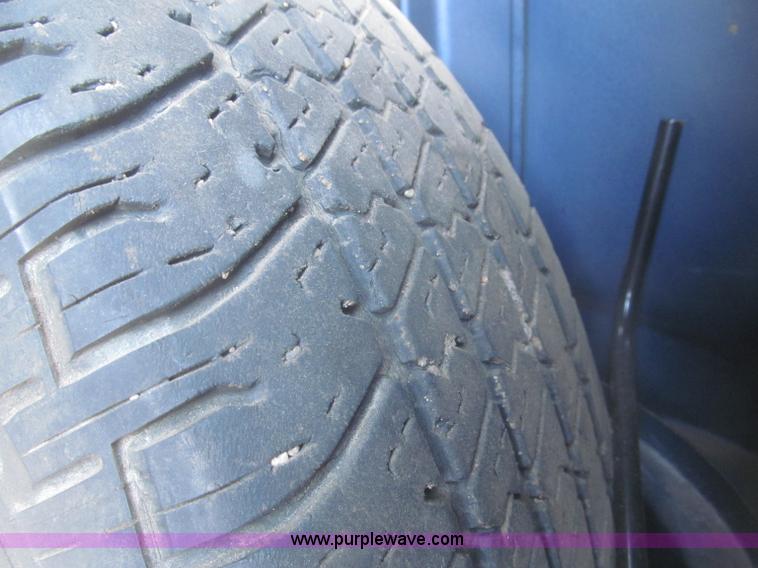 image for item F7194 1997 Dodge Ram Van 1500 cargo van